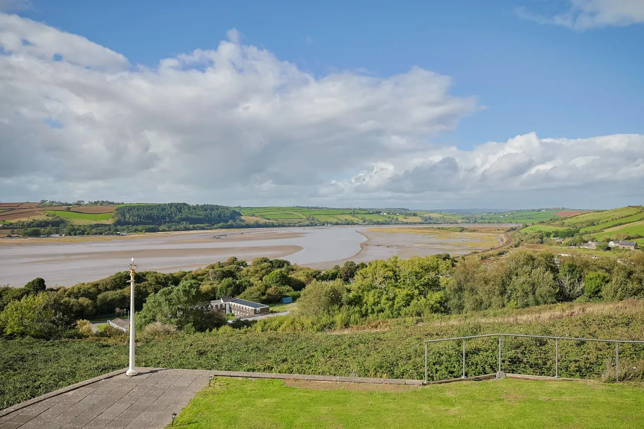 Aberfa, Ferryside, photo 22