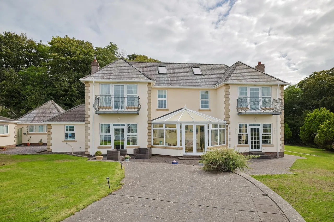 4 bed house for sale, Aberfa, Ferryside
