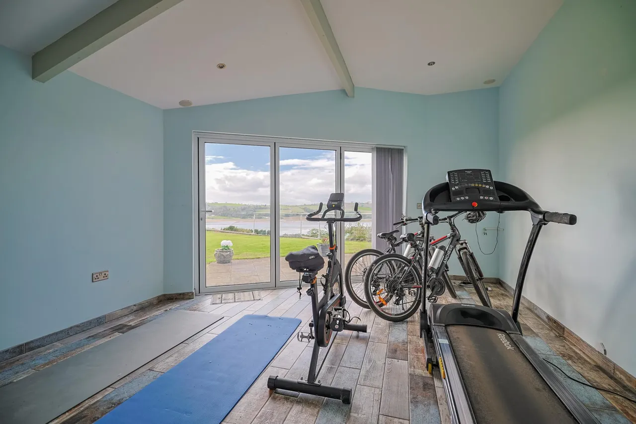 Aberfa, Ferryside, photo 27