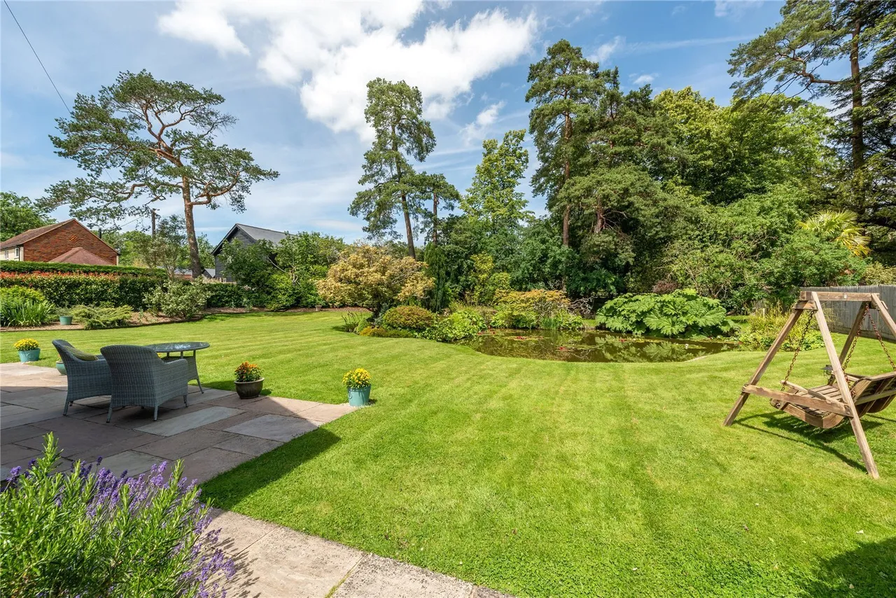 Standon Lane, Ockley, RH5, photo 6