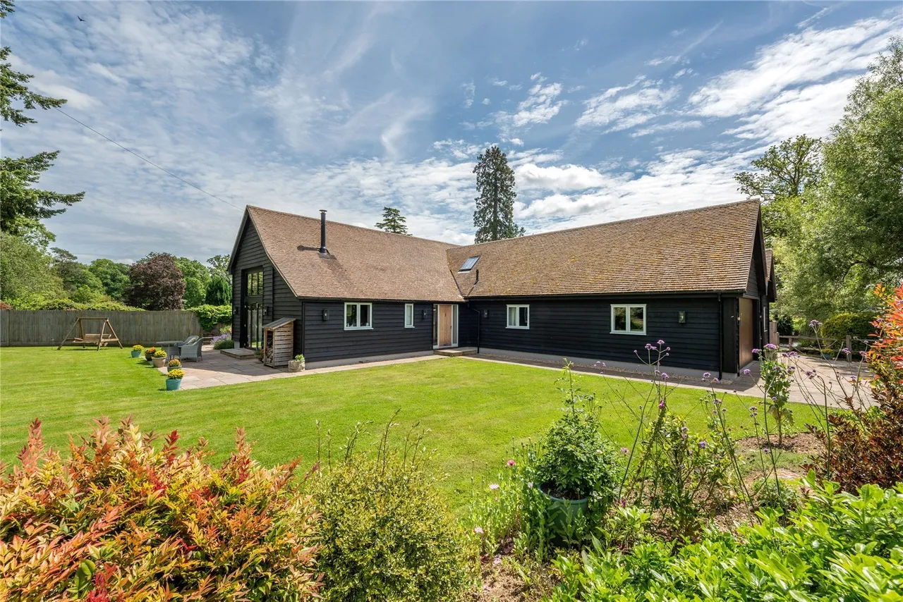 Standon Lane, Ockley, RH5, photo 4