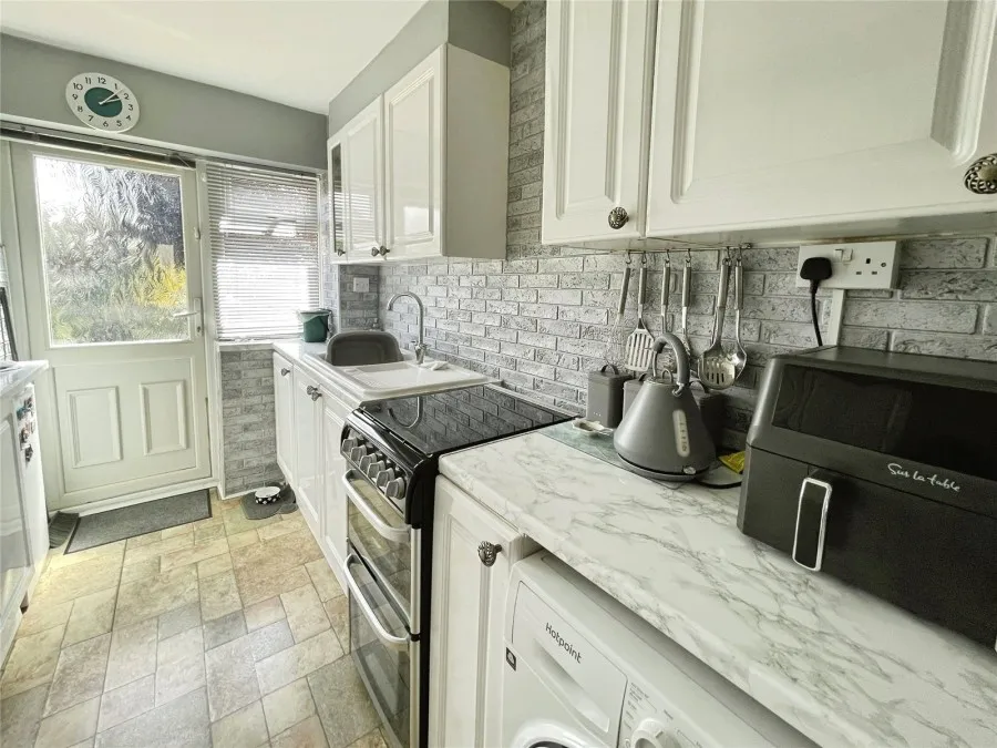 with 2 bedrooms in Harlow, CM17, photo 7