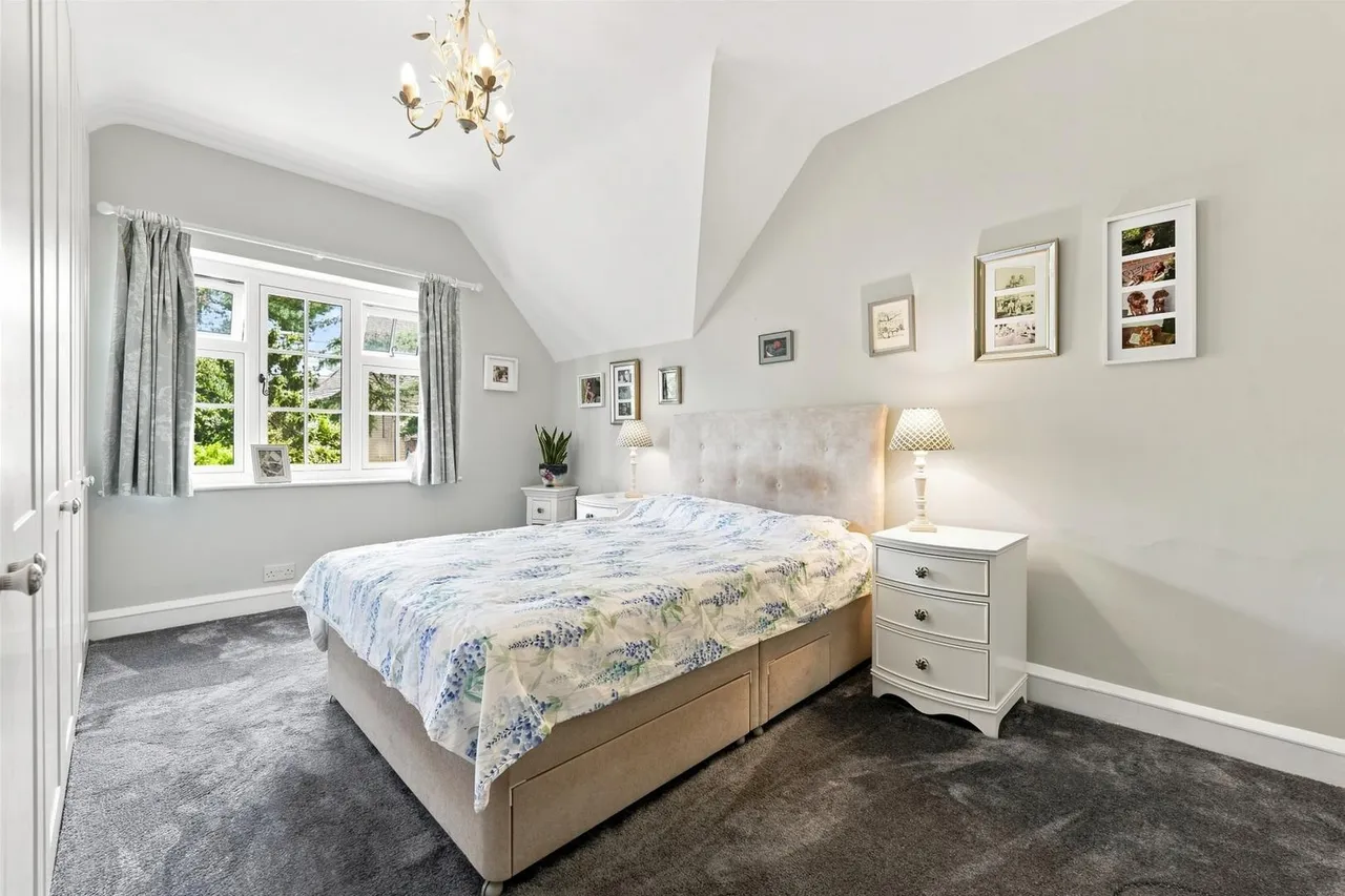 Butley Lanes, Prestbury, photo 10