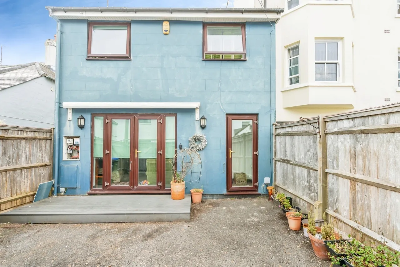 Market Street, Bognor Regis, PO21, photo 11
