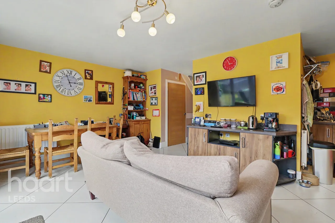 Gascoigne Close, Pontefract, WF8, photo 4