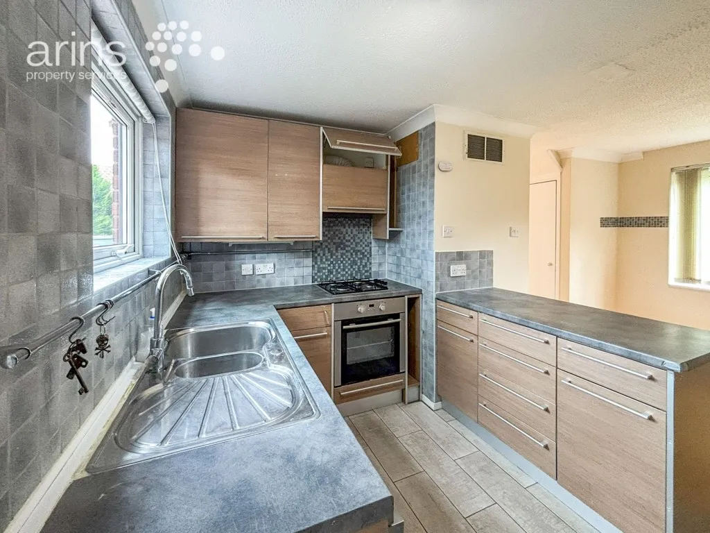 Chilcombe Way, Lower Earley, RG6, photo 6
