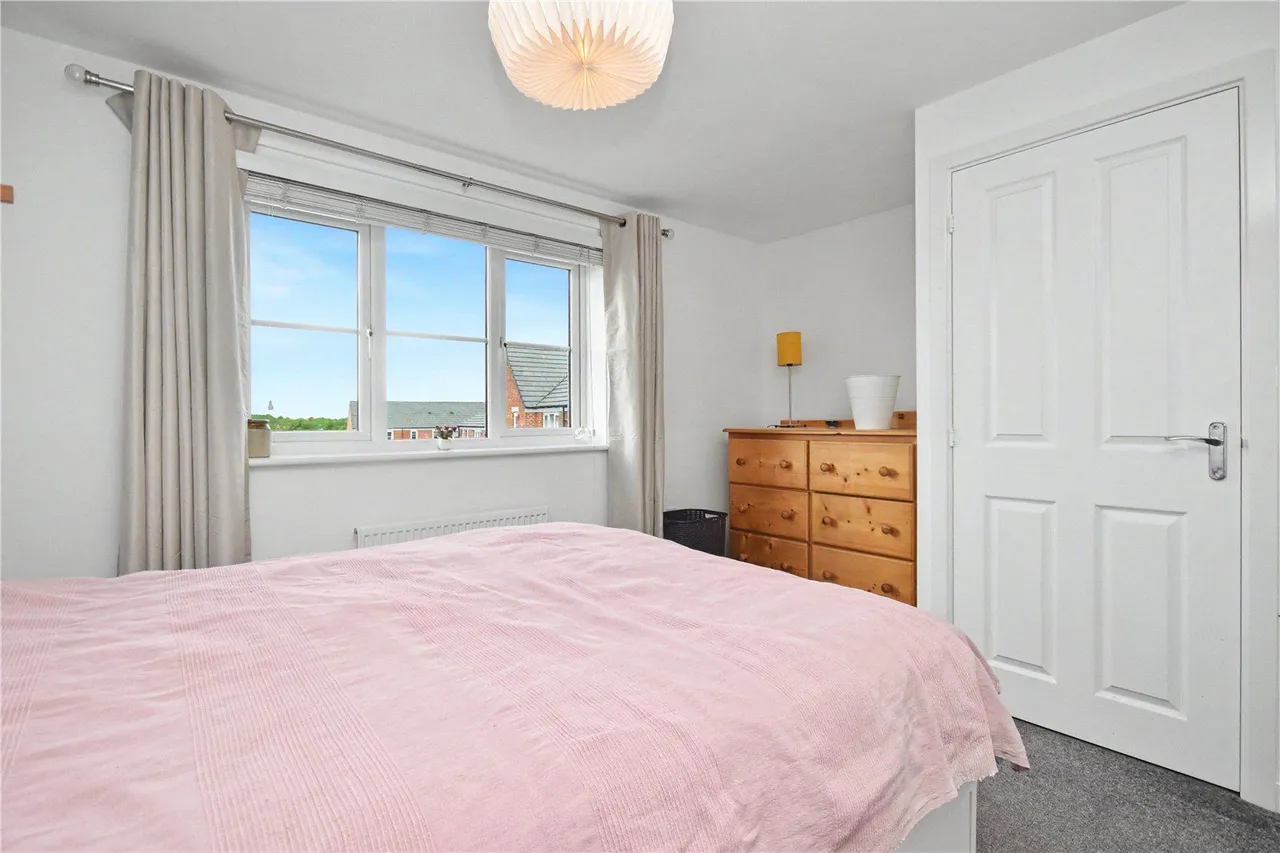 Averill Way, Micklefield, LS25, photo 20