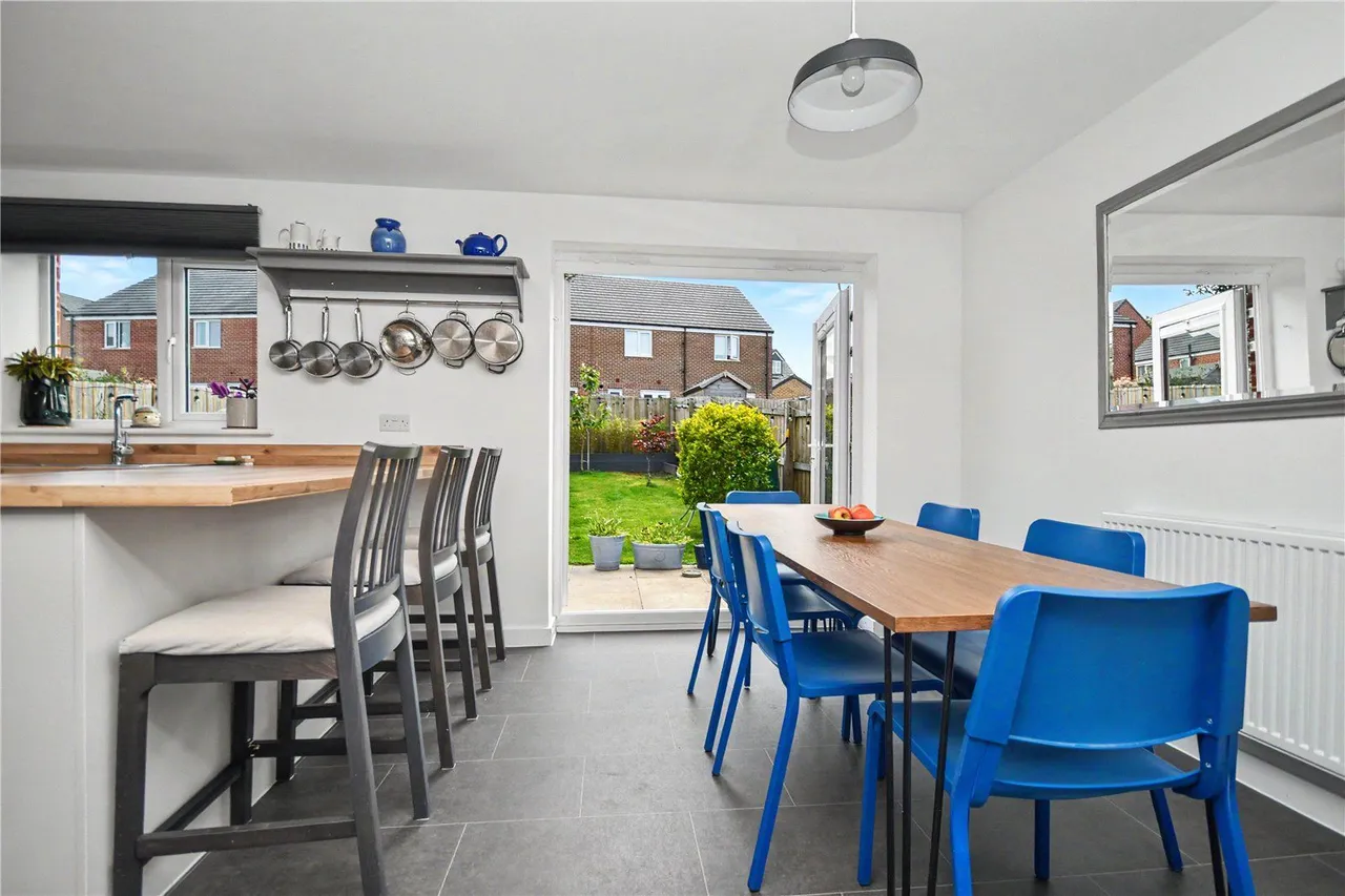 Averill Way, Micklefield, LS25, photo 3
