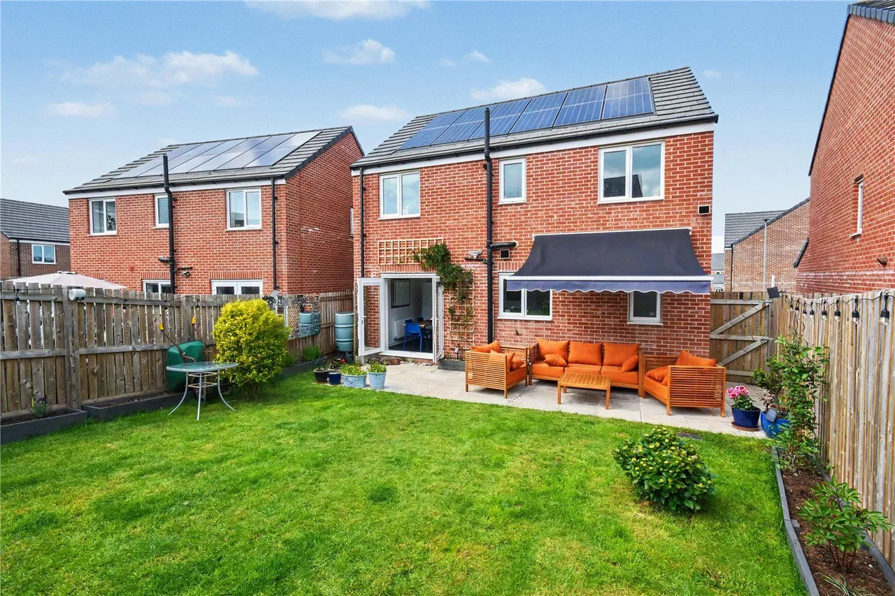 Averill Way, Micklefield, LS25, photo 5