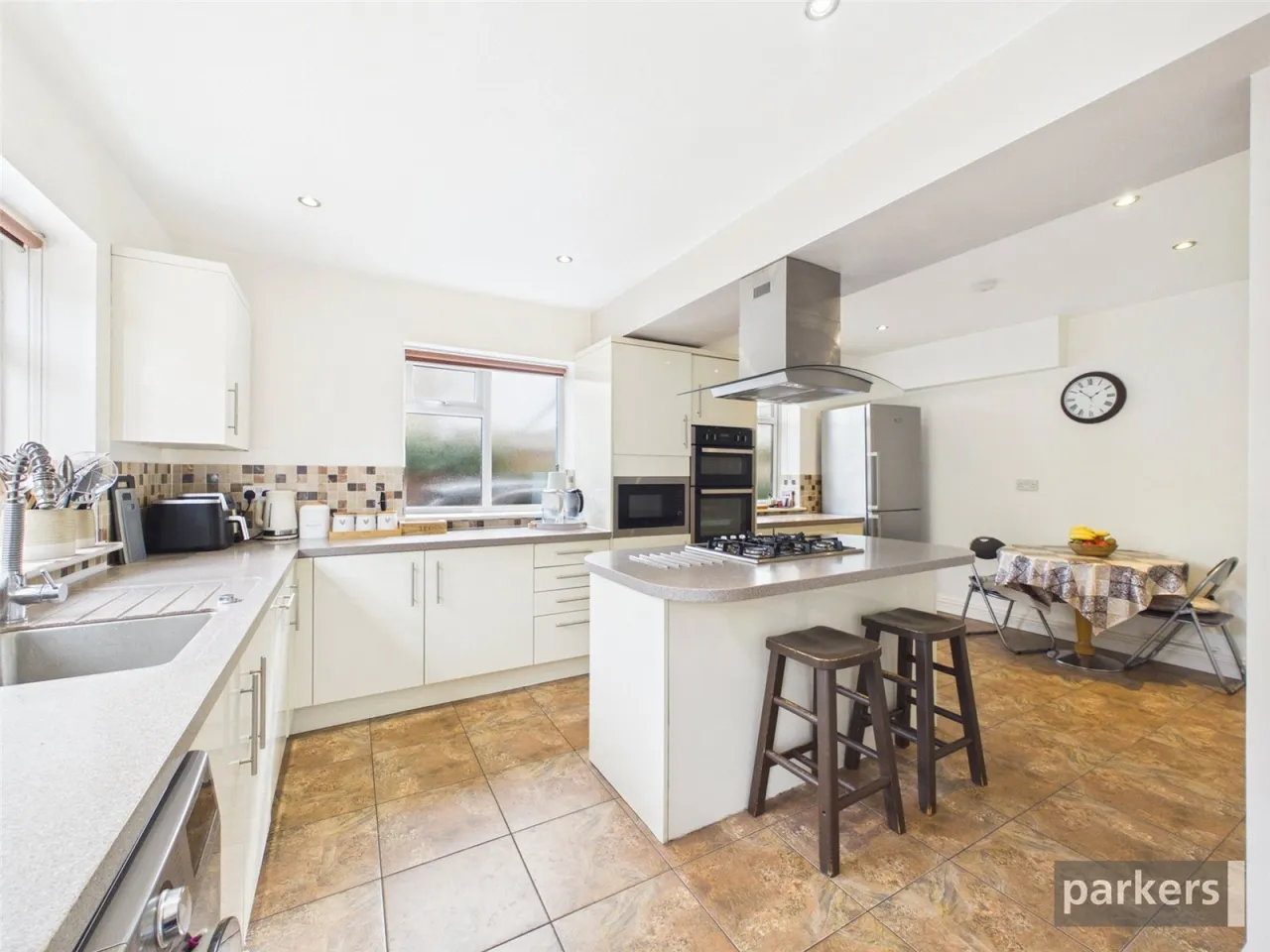 Church Road, Earley, RG6, photo 3