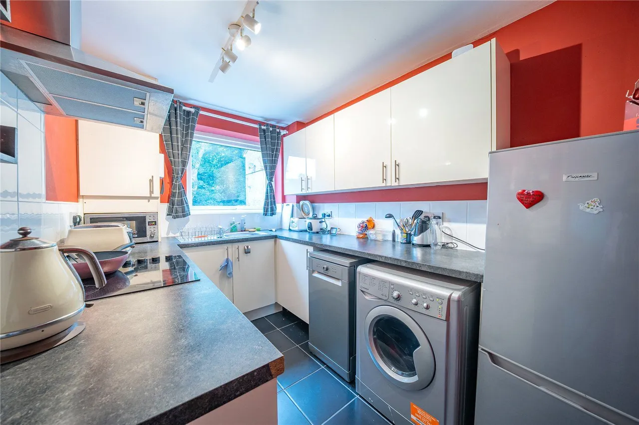 Grosvenor Park Gardens, Leeds, LS6, photo 3