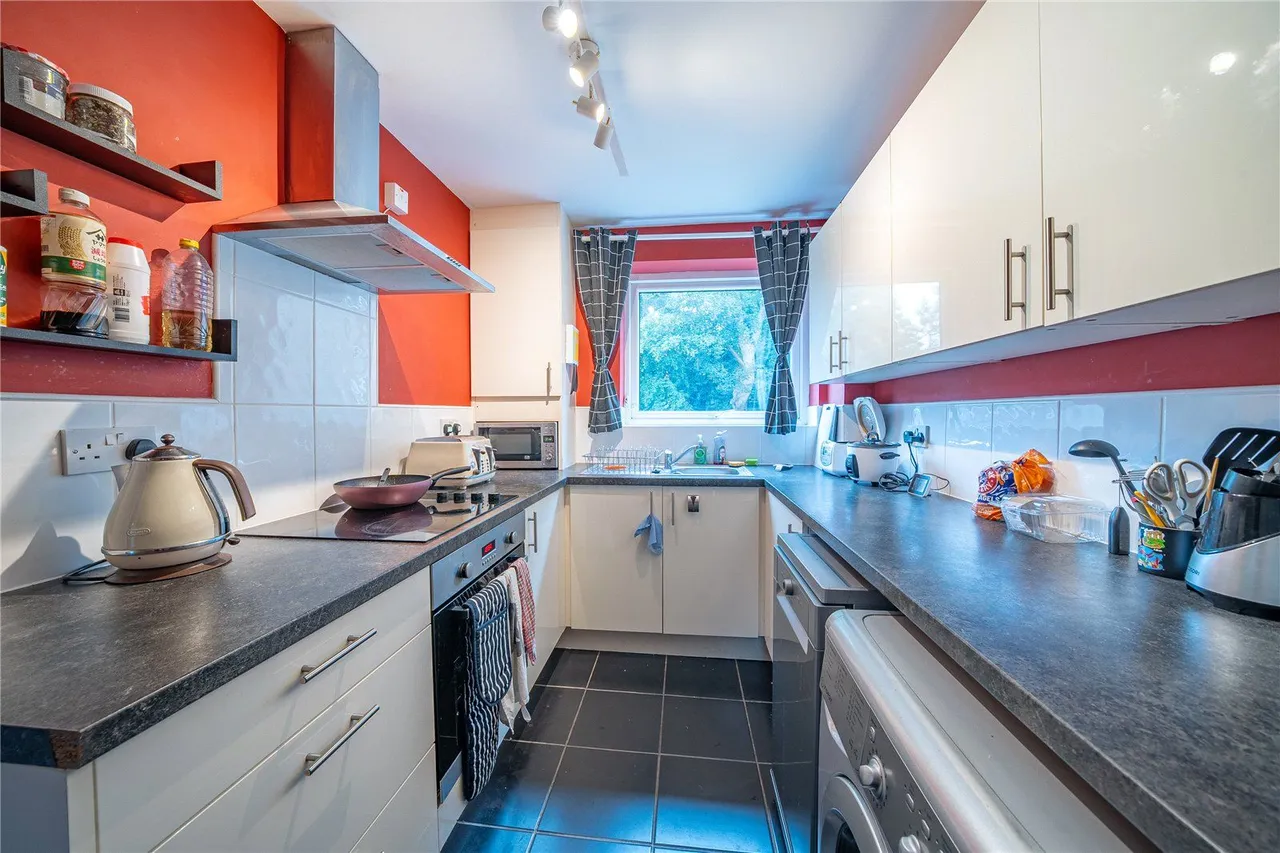 Grosvenor Park Gardens, Leeds, LS6, photo 11