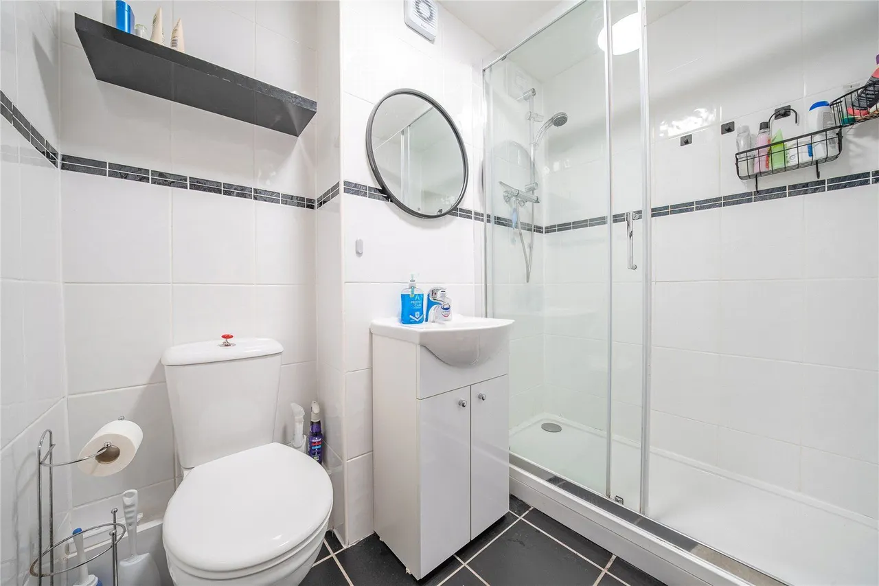 Grosvenor Park Gardens, Leeds, LS6, photo 8