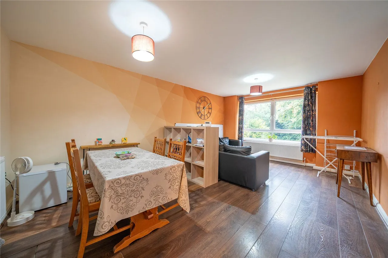 Grosvenor Park Gardens, Leeds, LS6, photo 5