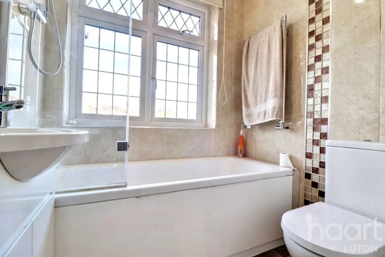 Cutenhoe Road, Luton, LU1, photo 13