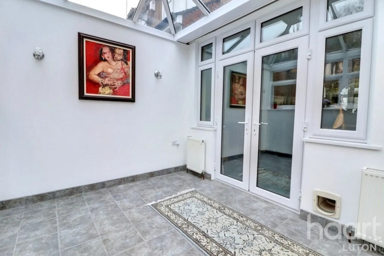 Cutenhoe Road, Luton, LU1, photo 19