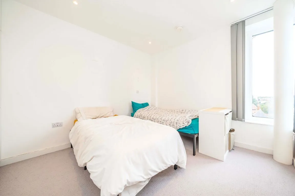 King Street, W3, photo 6