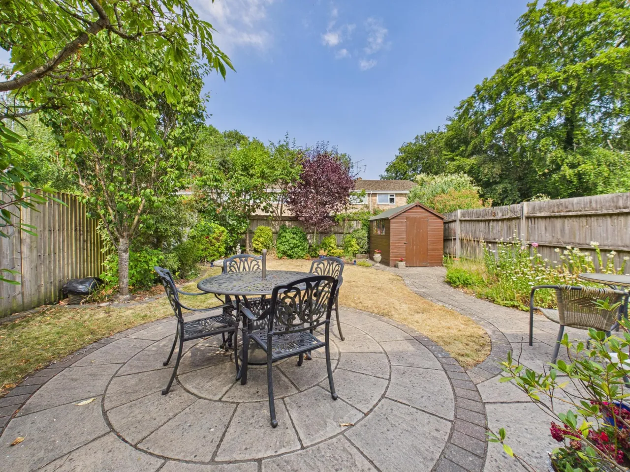 Wellington Crescent, Baughurst, RG26, photo 12