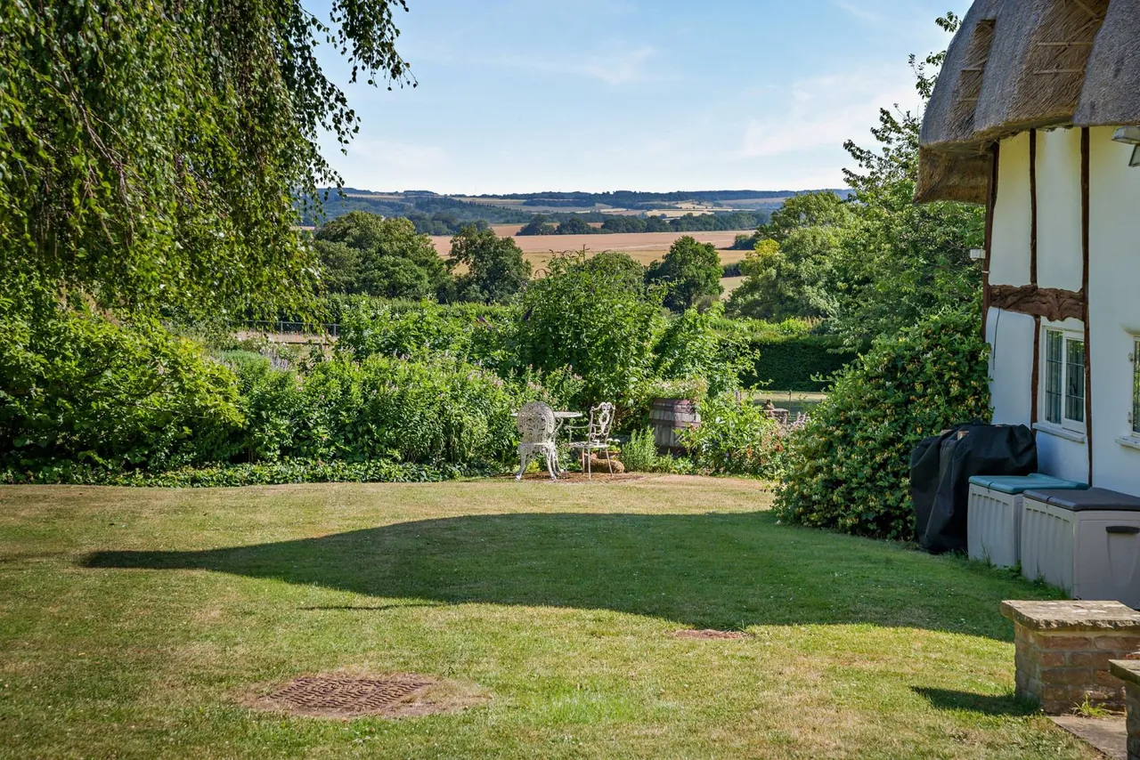 Elmdown, Ramsbury, Marlborough, Wiltshire, SN8 2HL, photo 9