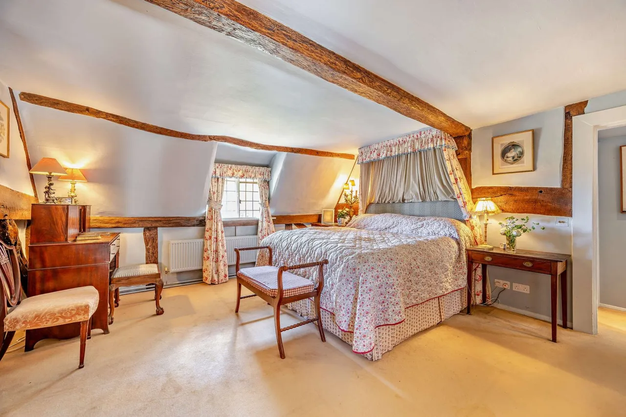 Elmdown, Ramsbury, Marlborough, Wiltshire, SN8 2HL, photo 11