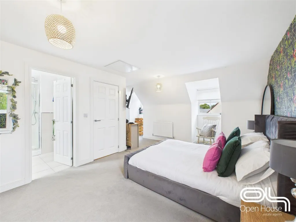 Sergeant Way, Stafford, ST17, photo 14