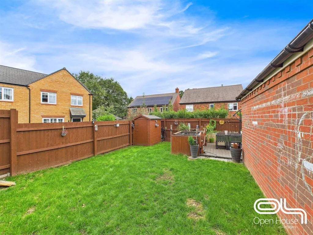 Sergeant Way, Stafford, ST17, photo 21