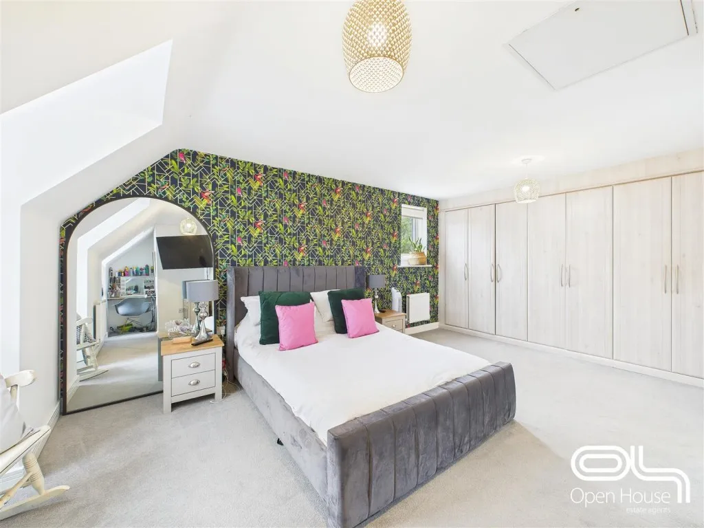 Sergeant Way, Stafford, ST17, photo 11