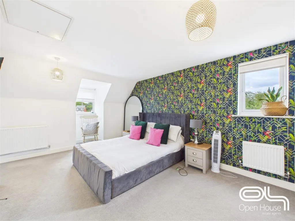 Sergeant Way, Stafford, ST17, photo 13