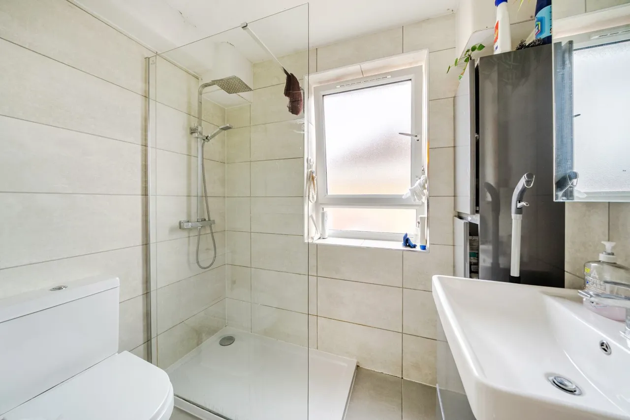 Carisbrooke Gardens, SE15, photo 11