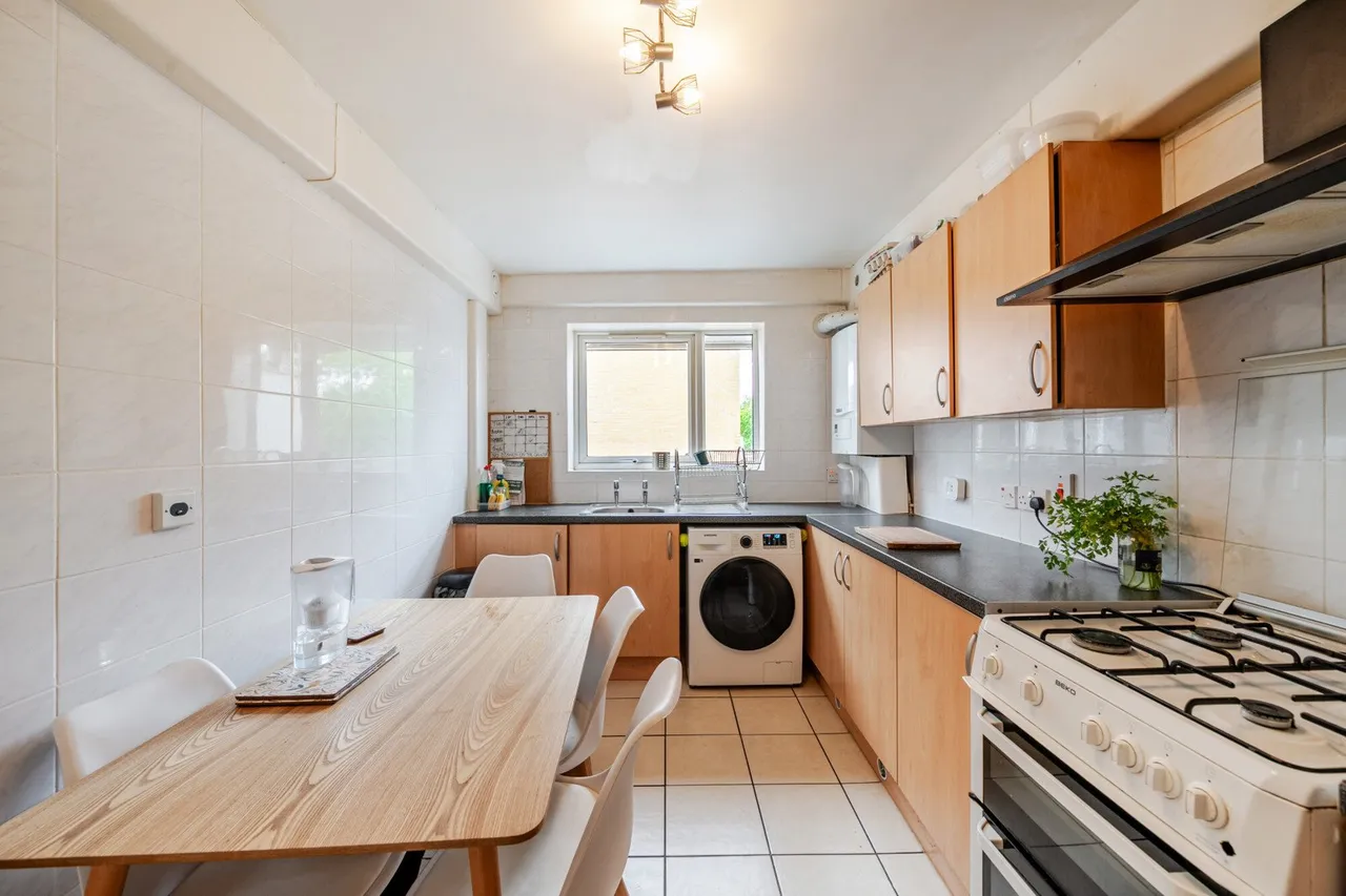 Carisbrooke Gardens, SE15, photo 9