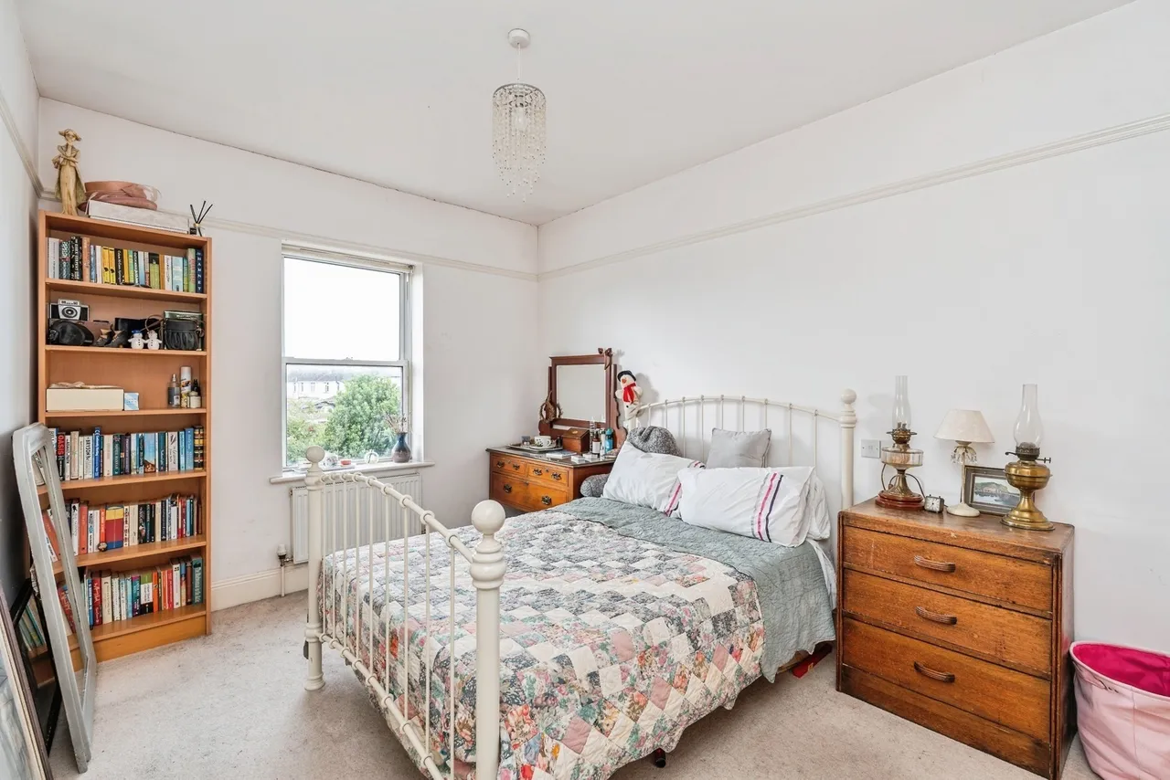 Downs Park Avenue, Totton, SO40, photo 4