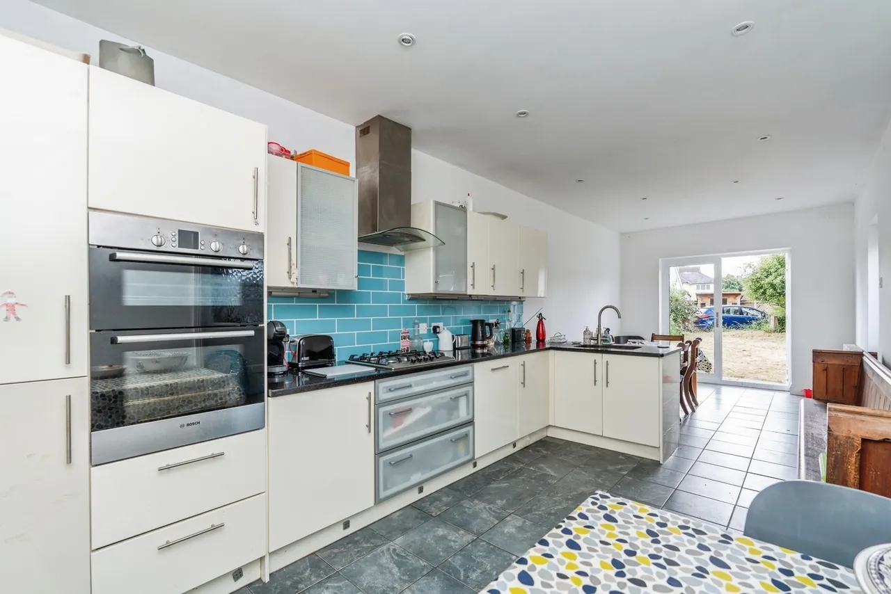 Downs Park Avenue, Totton, SO40, photo 3