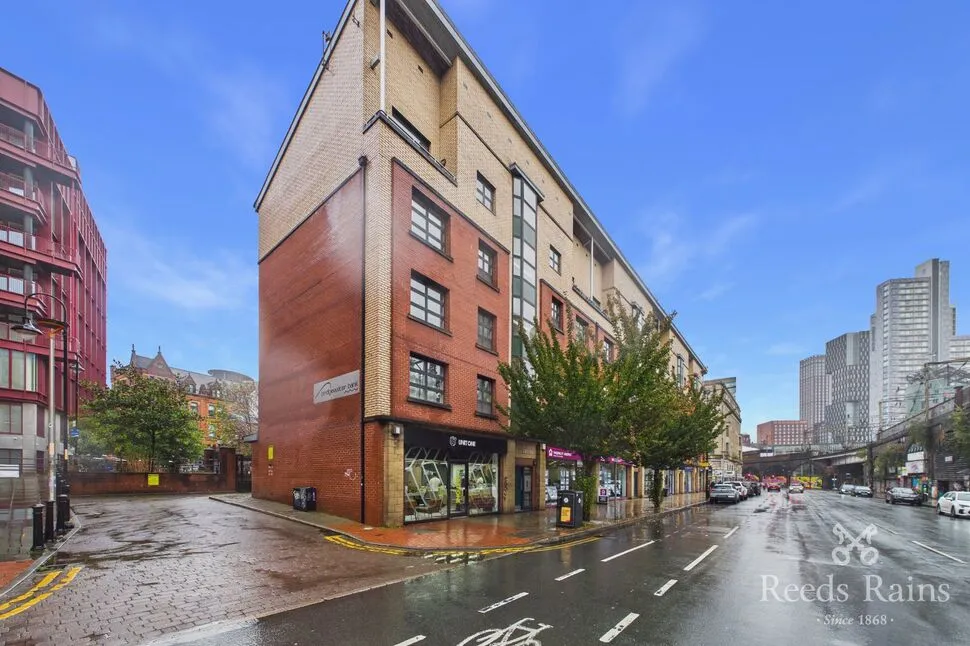 2 bed flat for sale, Whitworth Street West, Manchester, M1