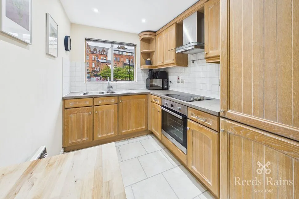 Whitworth Street West, Manchester, M1, photo 3