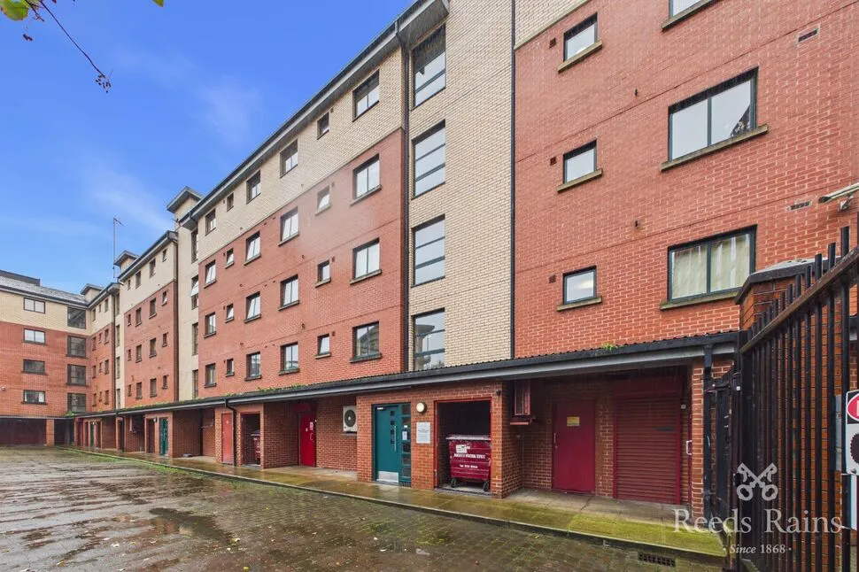 Whitworth Street West, Manchester, M1, photo 13
