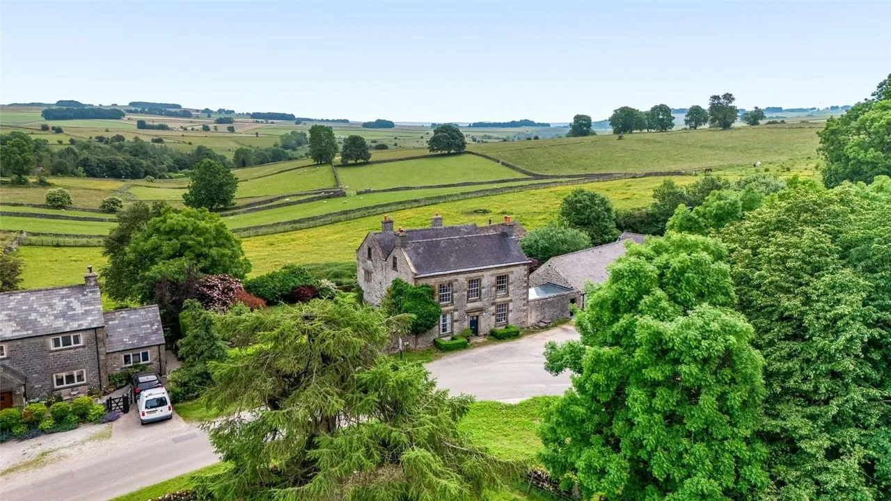 10 bed house for sale — Rakes Road, Monyash, Bakewell, Derbyshire, DE45 1JL