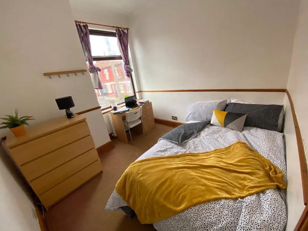 Ladybarn Lane, Fallowfield, M14, photo 6