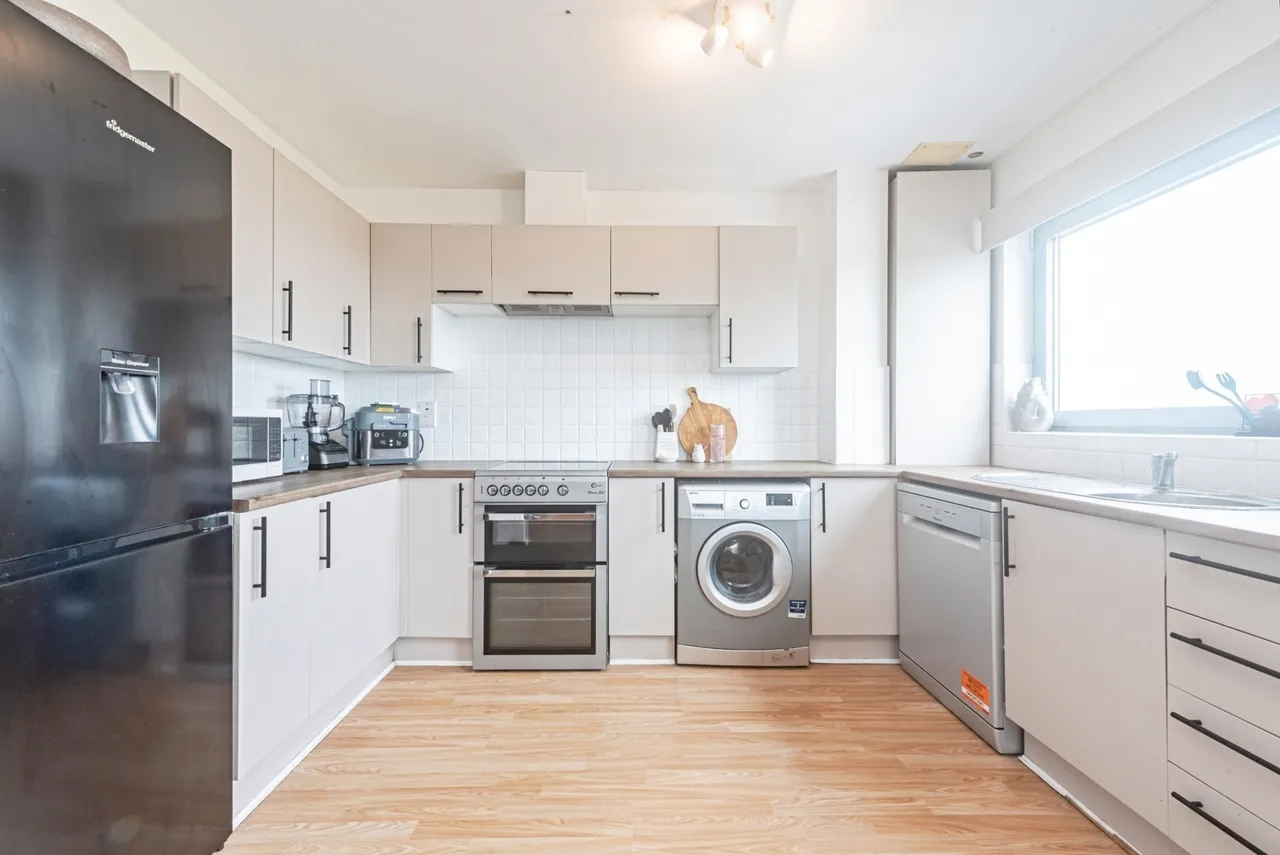 Priestley Road, Basingstoke, RG24, photo 8