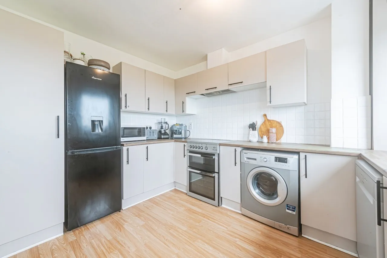 Priestley Road, Basingstoke, RG24, photo 9