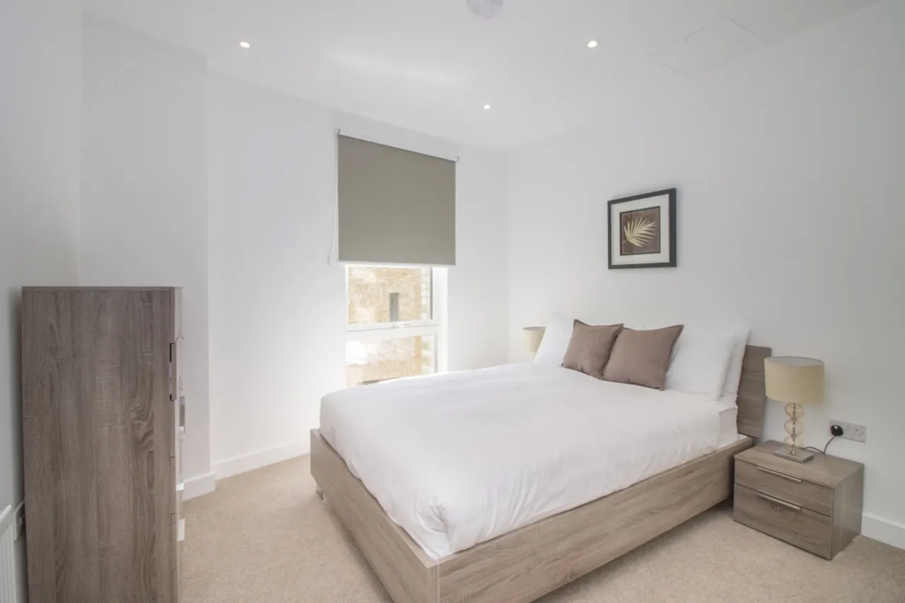 Hilltop Avenue, Harlesden, NW10, photo 4