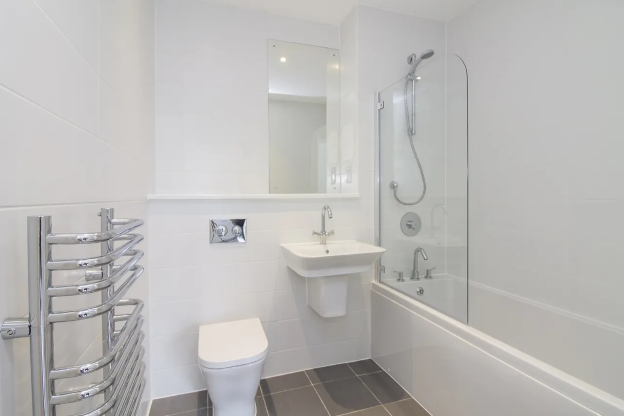 Hilltop Avenue, Harlesden, NW10, photo 5