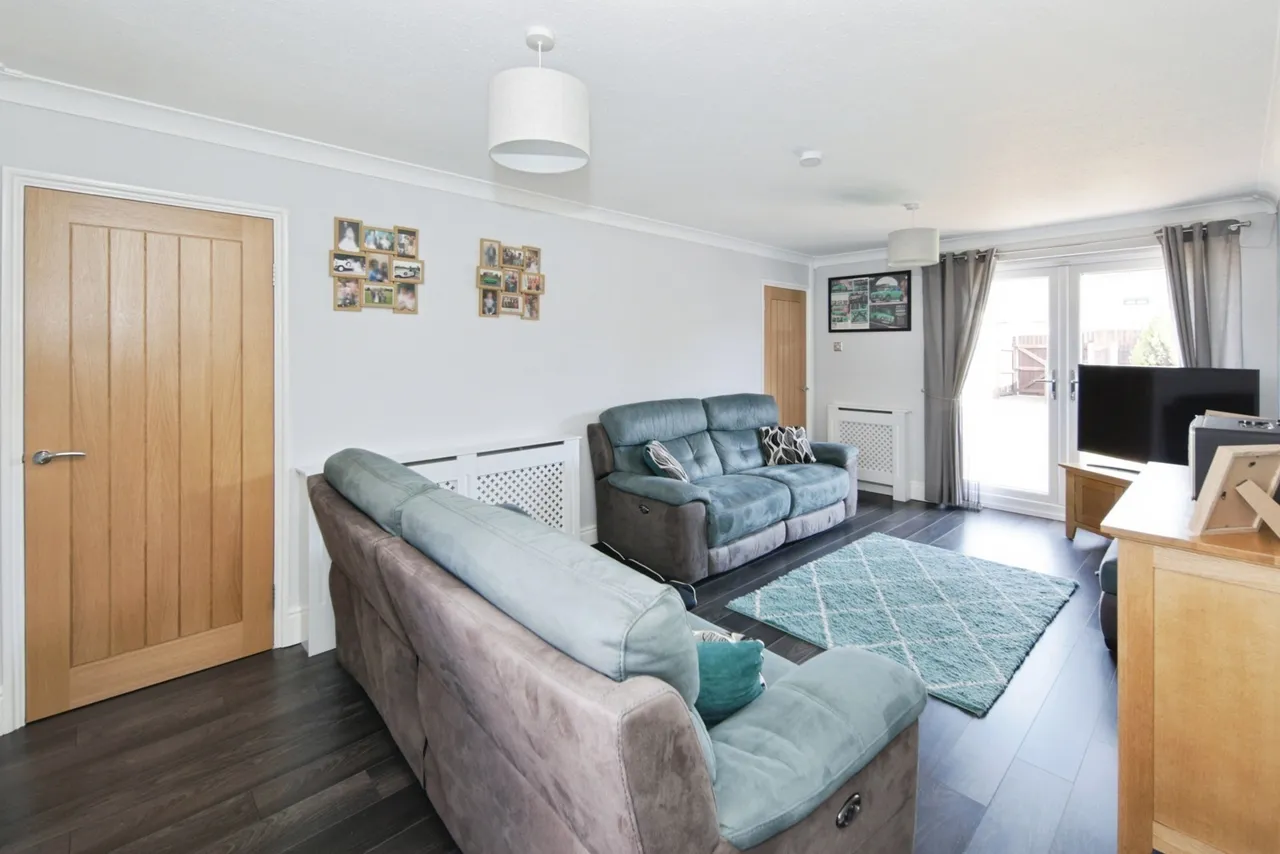 Eden Grove, Birmingham, West Midlands, B37, photo 3