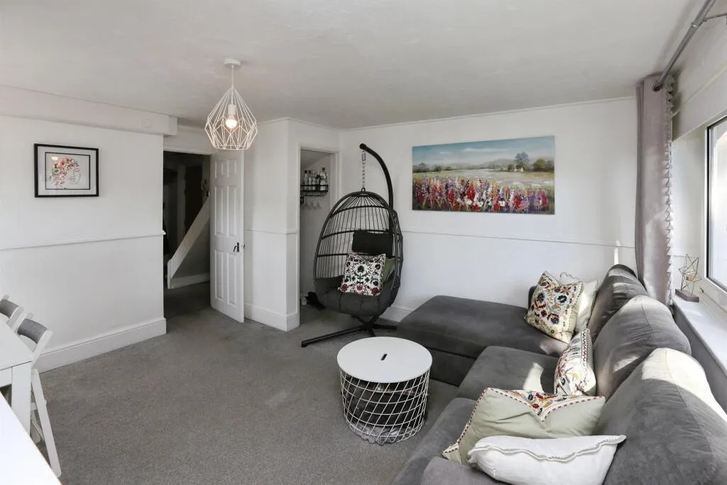 Thornhill, SO19, photo 3