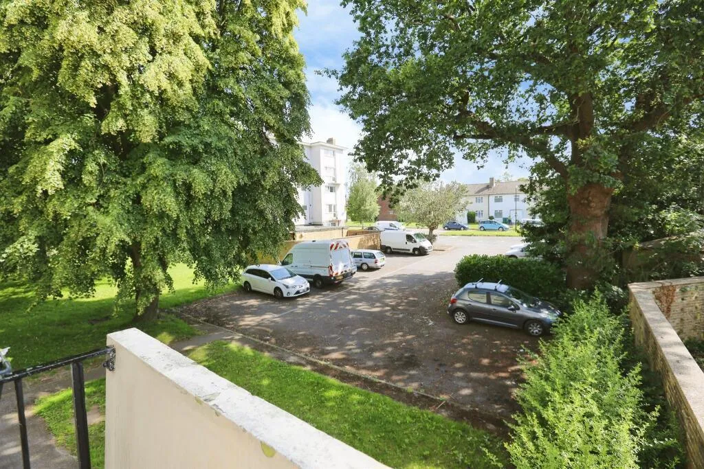 Thornhill, SO19, photo 11