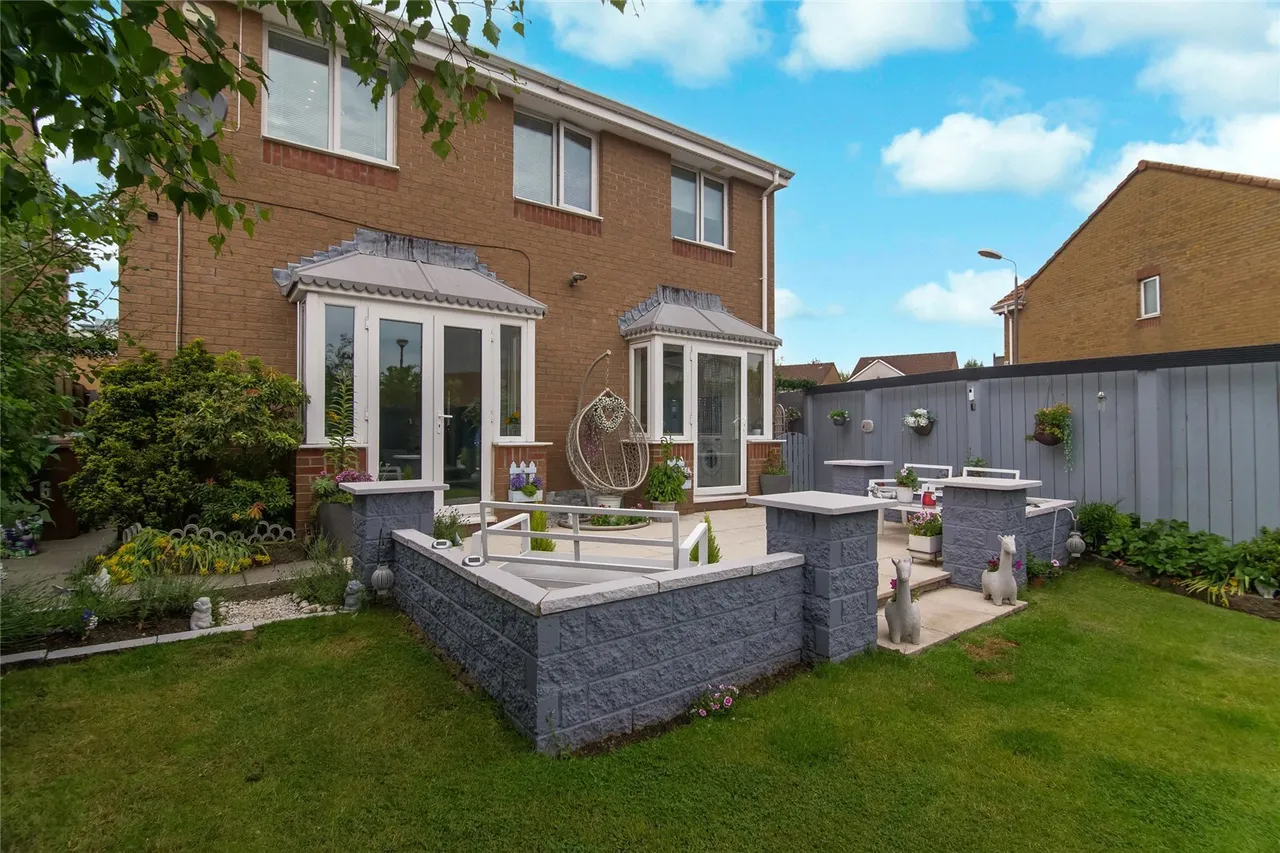 Bernisdale Gardens, Drumchapel, Glasgow, G15, photo 18