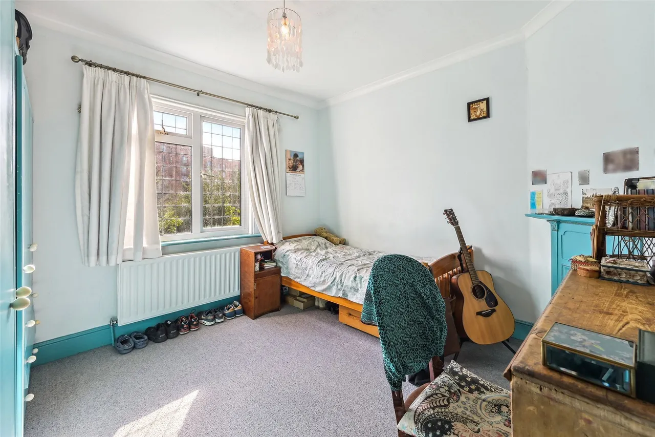 Heathfield Road, Acton, W3, photo 13