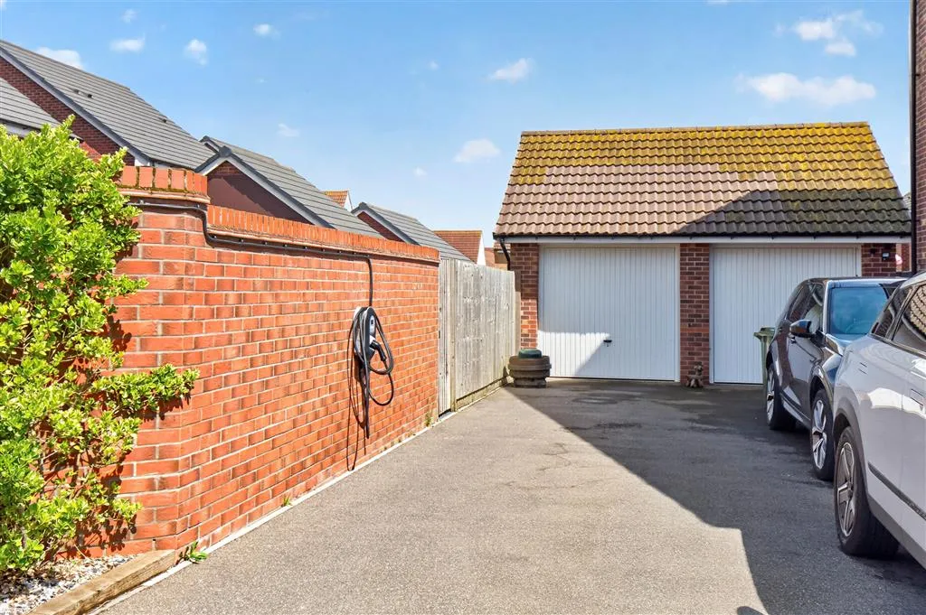 Stratford Place, Bourne, PE10, photo 2
