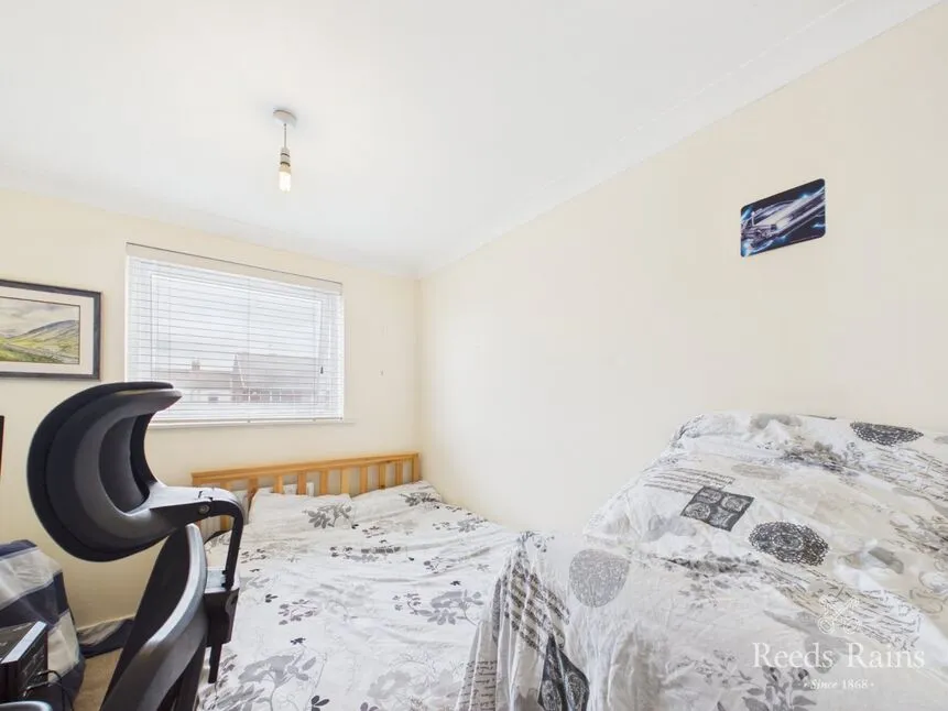 Staxton Court, Hull, HU9, photo 12