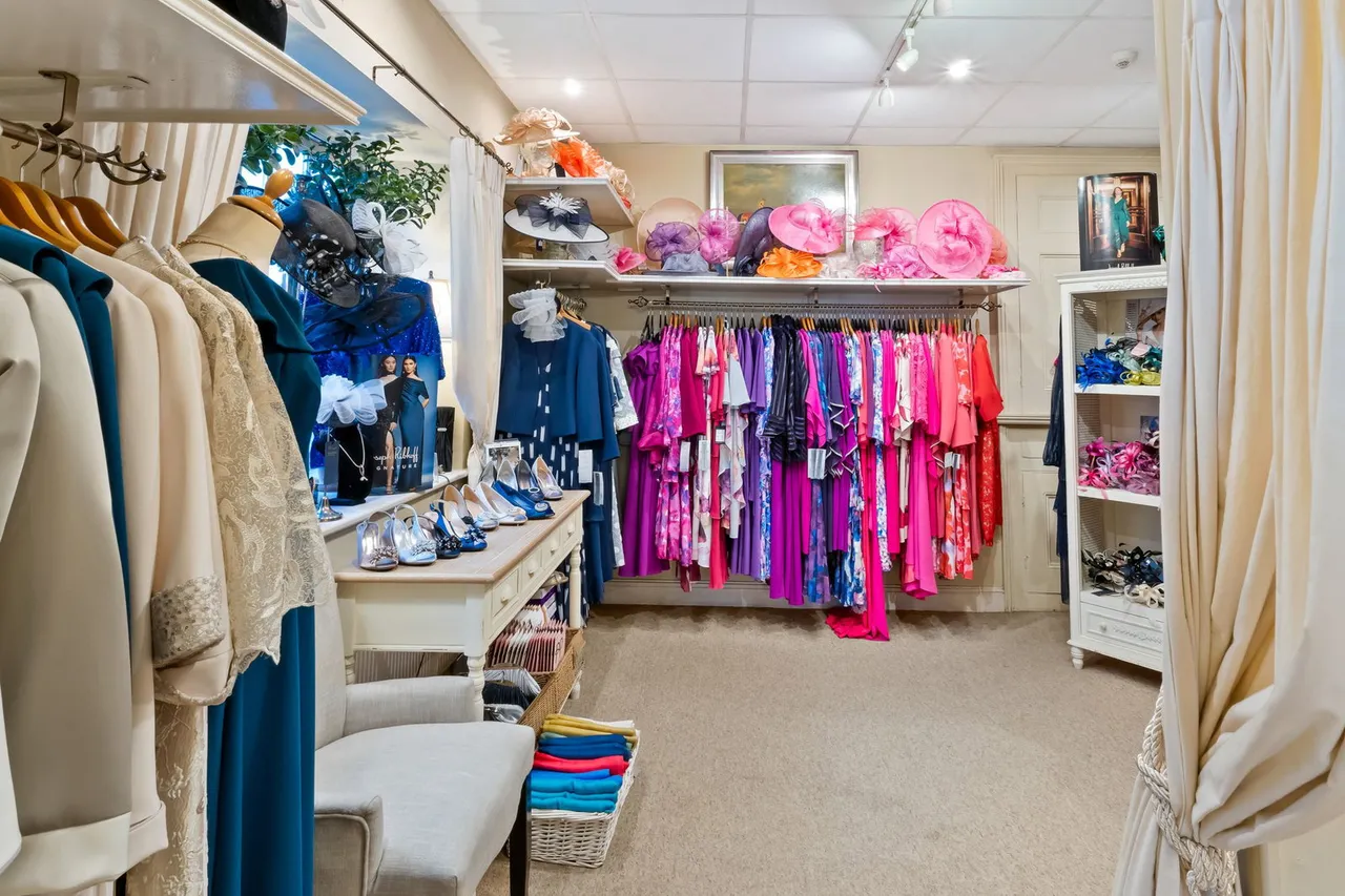 Market Place, Wincanton, BA9, photo 18