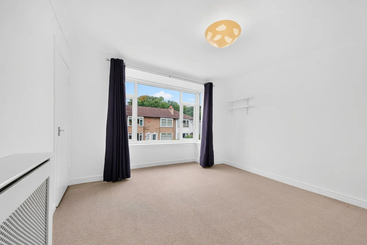 Alyth Crescent, Clarkston, Glasgow, East Renfrewshire, G76, photo 6